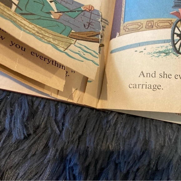 1962 Gay Purr-ee by Carl Memling A Little Golden Book Hardcover. - Picture 6 of 11